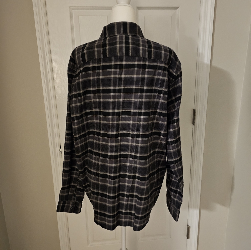 Express Men's Black/Gray Plaid Shirt, Size XXL - Picture 2 of 4